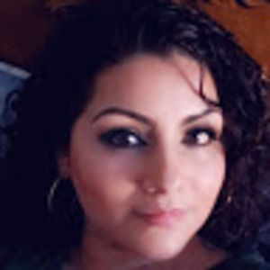 Meet your Posher, Mireya